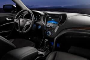 Ficha técnica de la Hyundai Santa Fe 2013 - Mecanica y motores